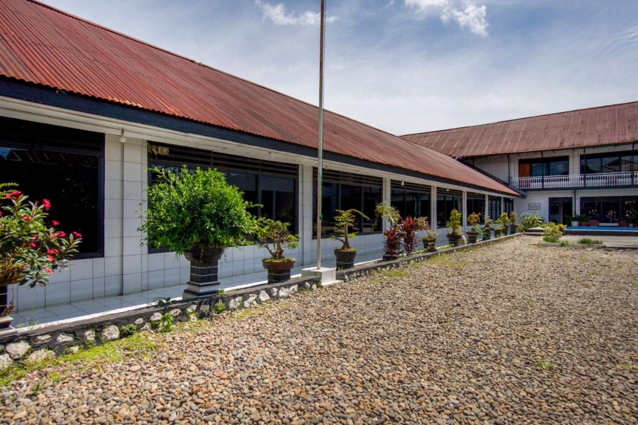 Oyo 2960 Wisma Bara Pagar Alam Pagaralam Esterno foto