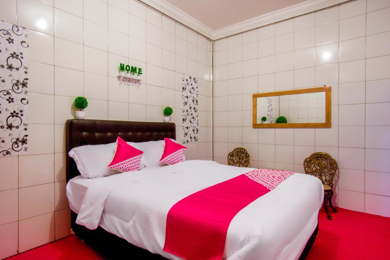 Oyo 2960 Wisma Bara Pagar Alam Pagaralam Esterno foto