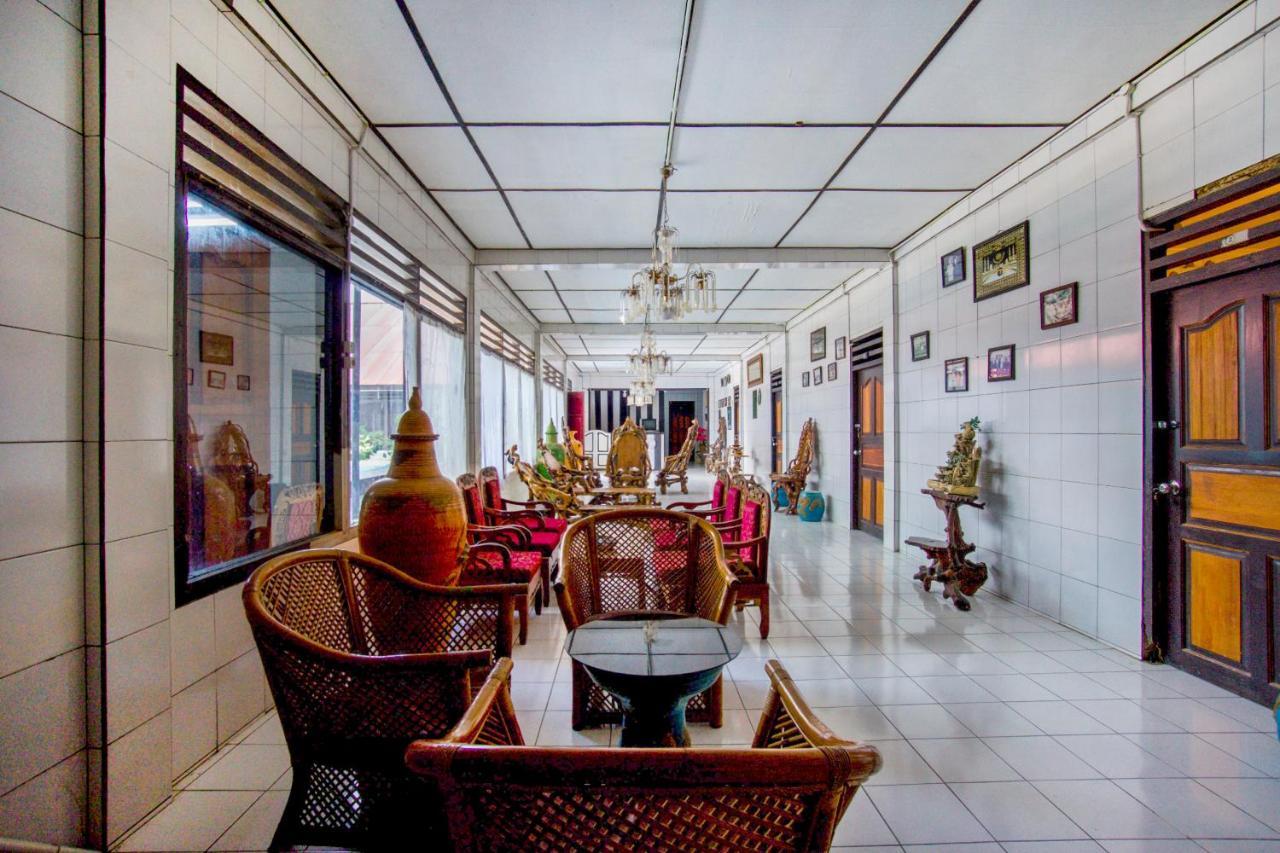 Oyo 2960 Wisma Bara Pagar Alam Pagaralam Esterno foto